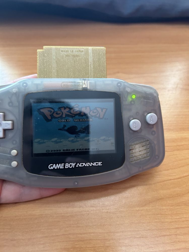Vendo game boy advance + jogos (alguns artigos da foto ja vendidos)