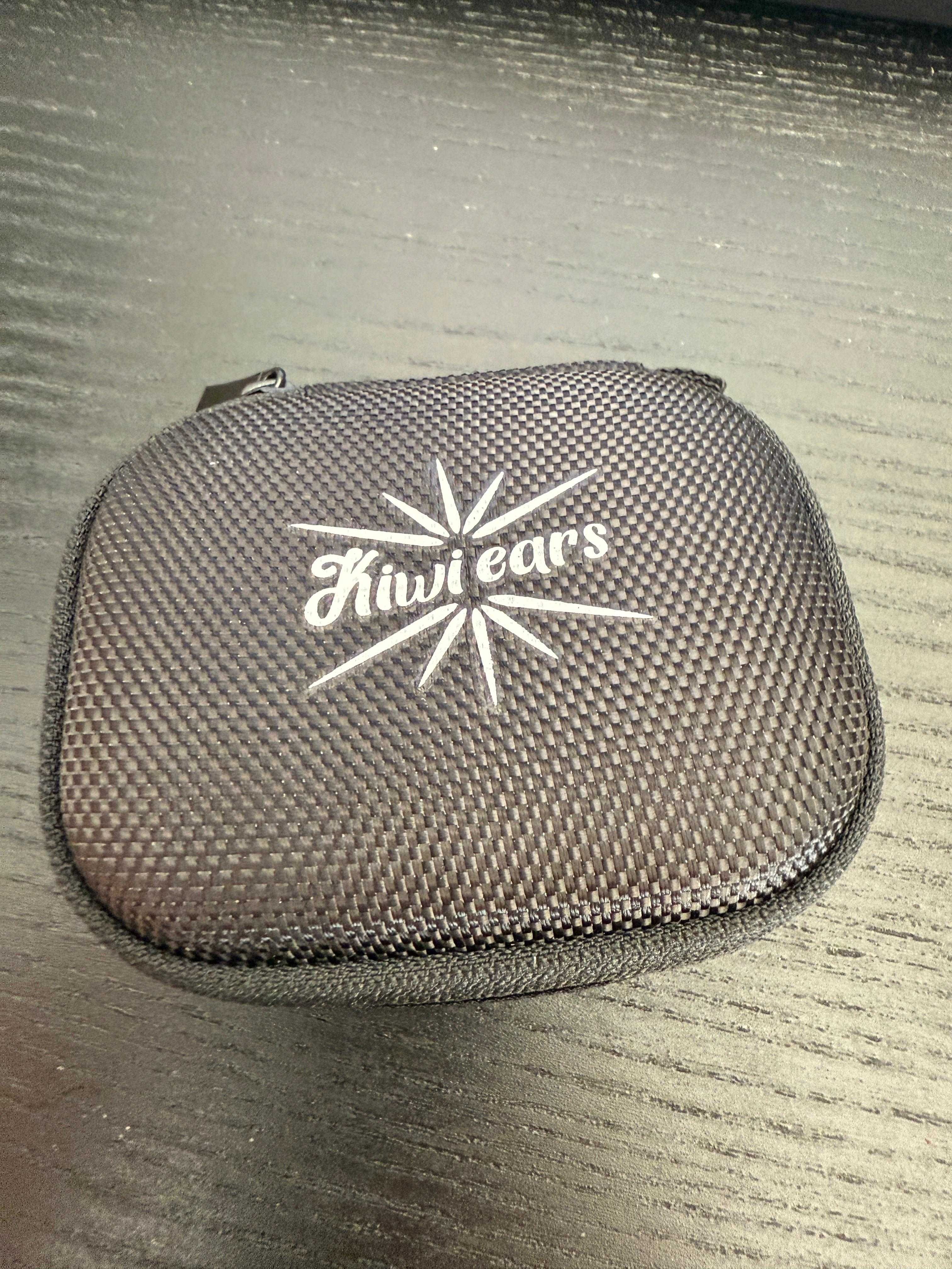 IEM Kiwi Ears Quintet como novo