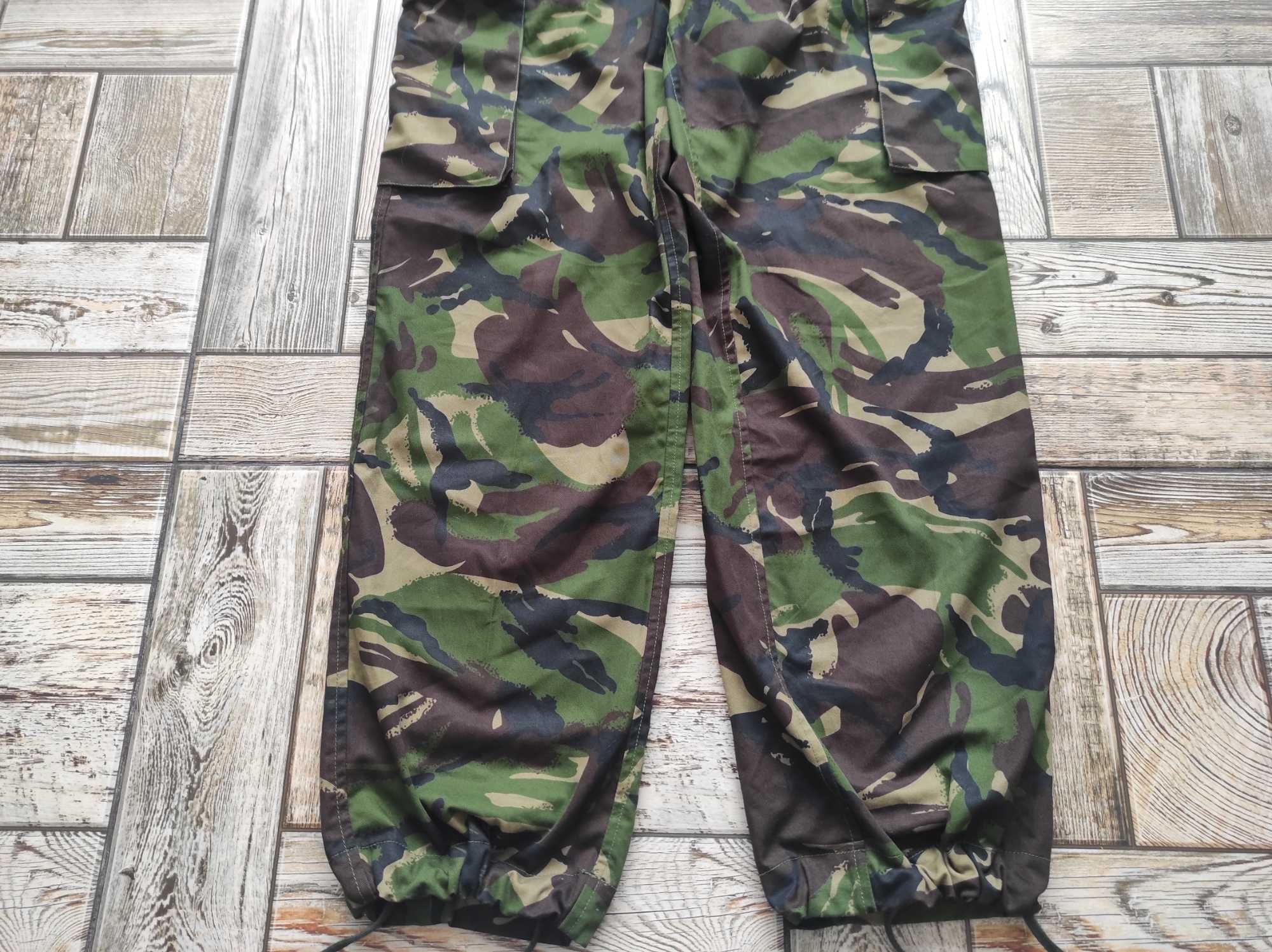 Камуфляжные штаны, брюки Trouser Combat Lightweight Woodland DP