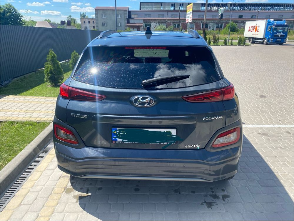 Hyundai KONA Electric