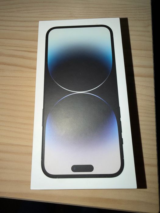 Iphone 15 pro max 512 com 91% de saude de bateria