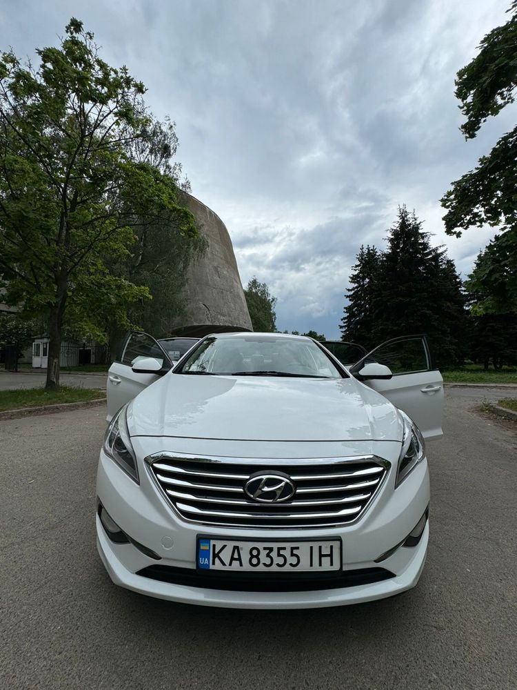 Hyundai sonata 2.0