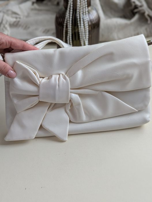 Продаю весільний клатч. Колір Айворі