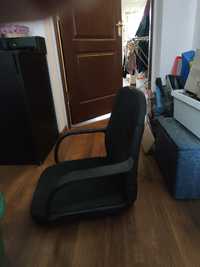 Офісне крісло без спинки