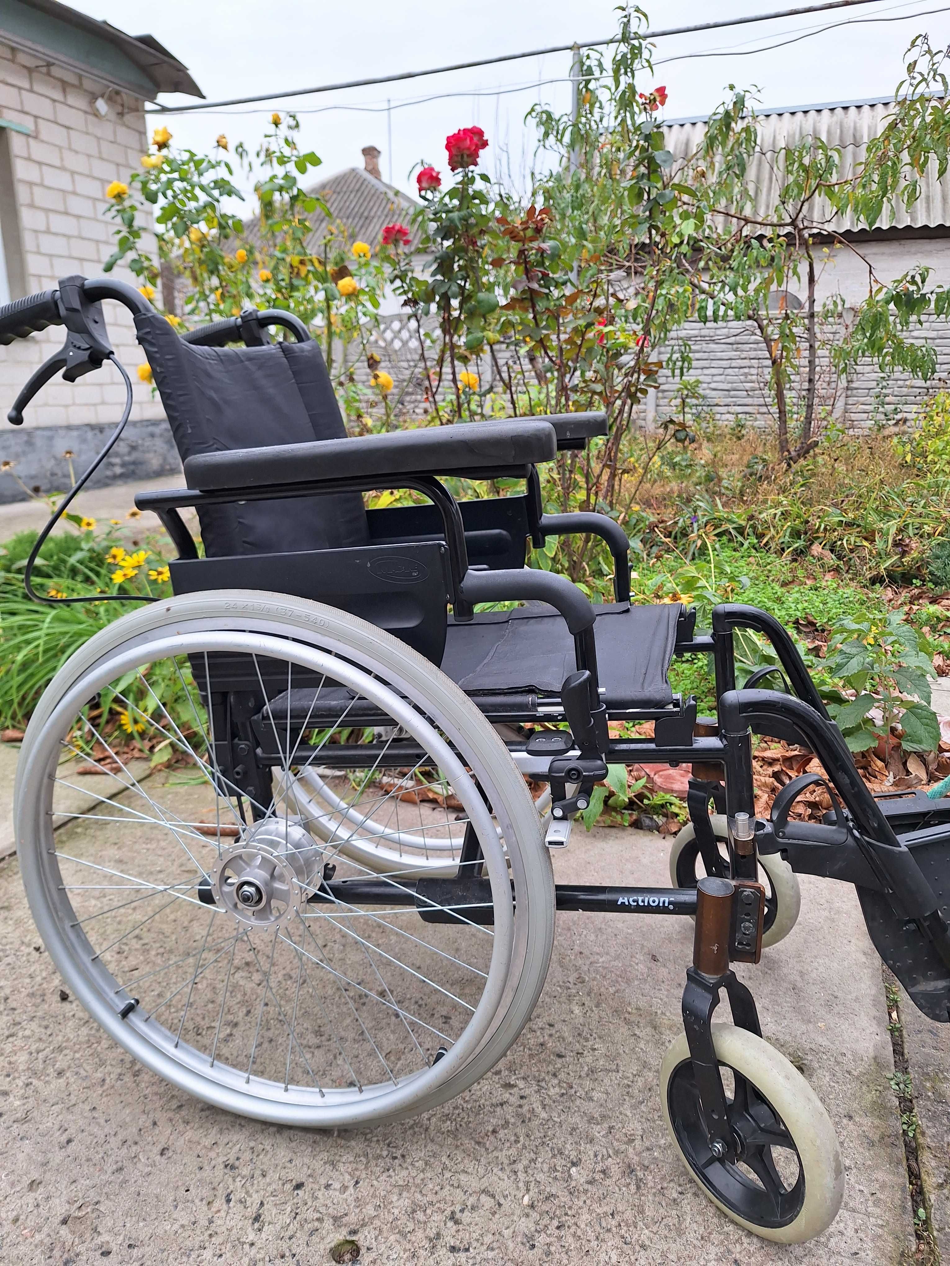 Коляска для інвалідів візок
