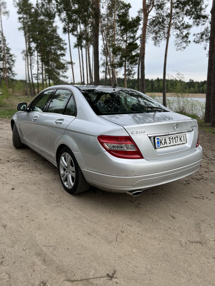 Mercedes-Benz W204 2007 рік Автомат C200 Kompressor Avantgarde