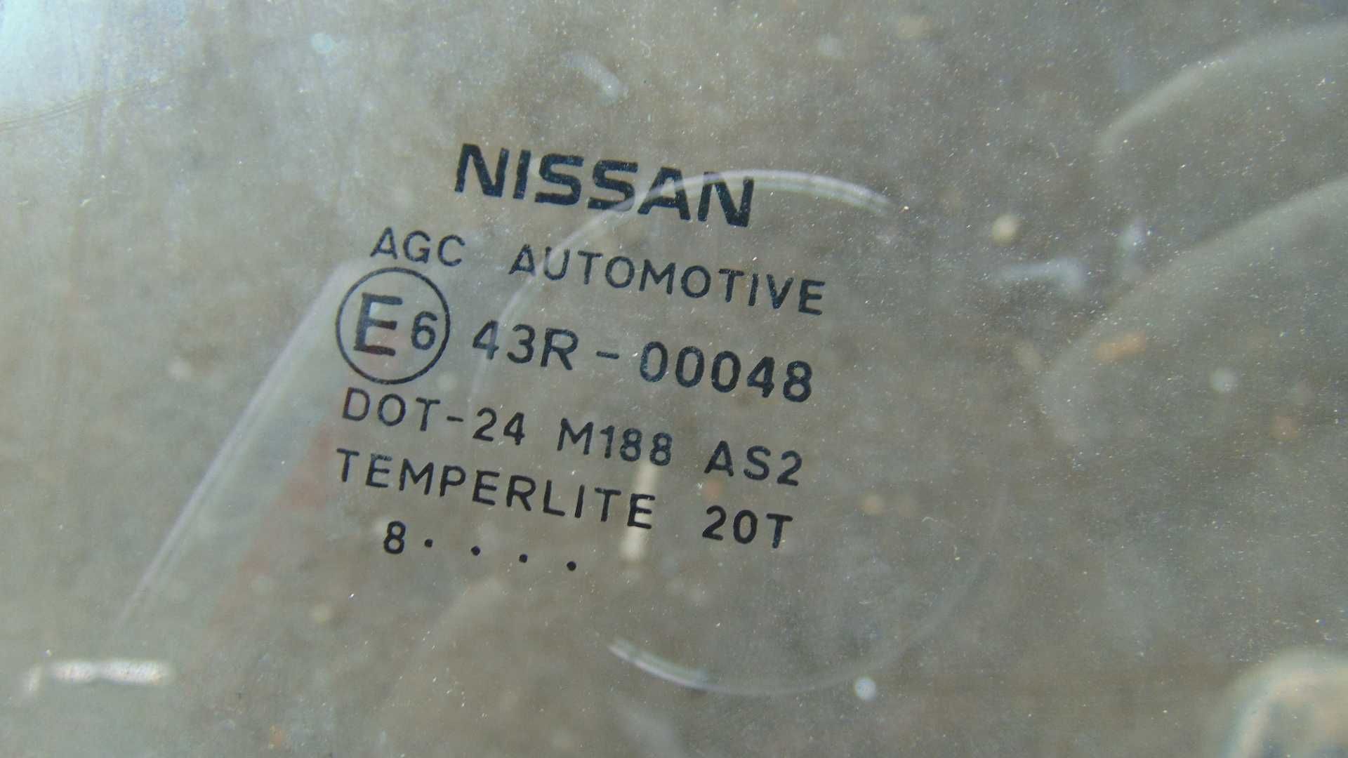 Maj55  Szyba tylna prawa tył prawy drzwi nissan quashqai j10
