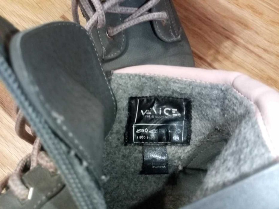 Ботинки на девочку Venice 34р нубук