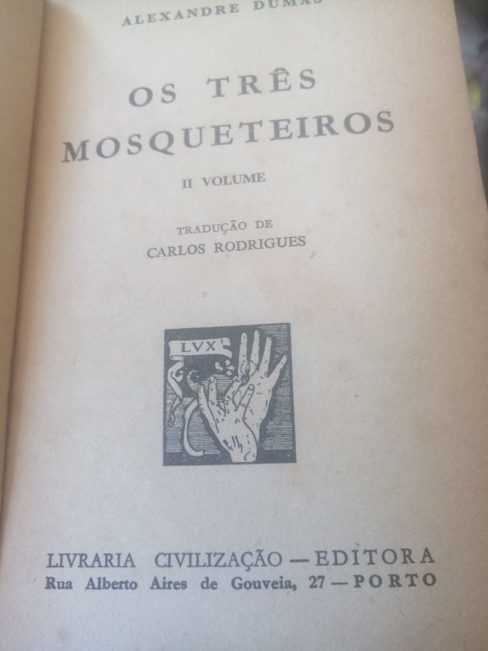 Livro de Alexandre  dumas. Os três mosqueteiros