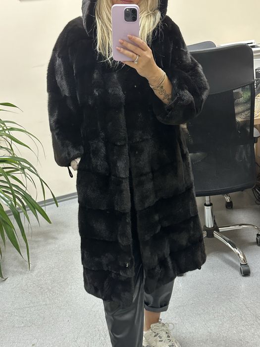 Продам итальянскую шубу ZANA