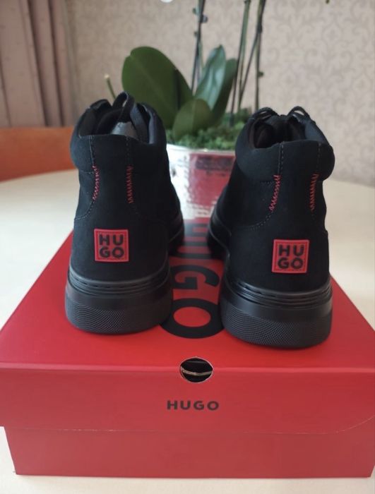 HUGO мужские ботинки, замша, оригинал.
