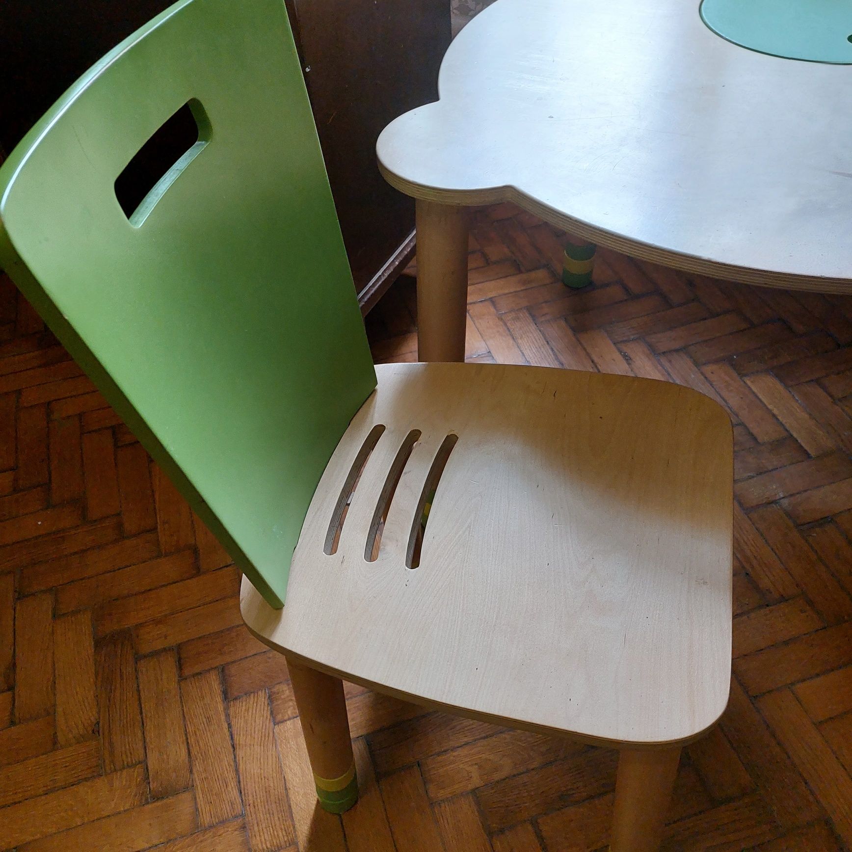 Стіл + стілець, дитячий, дерев'яний, росте разом з дитиною