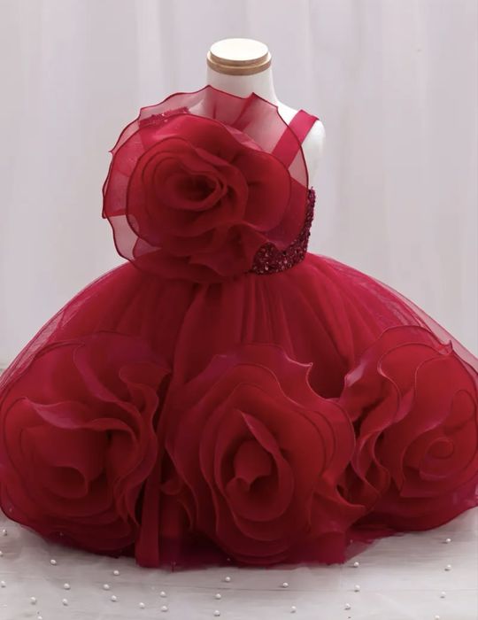 Плаття троянди шикарне, карнавальний костюм/ пишне бальне плаття