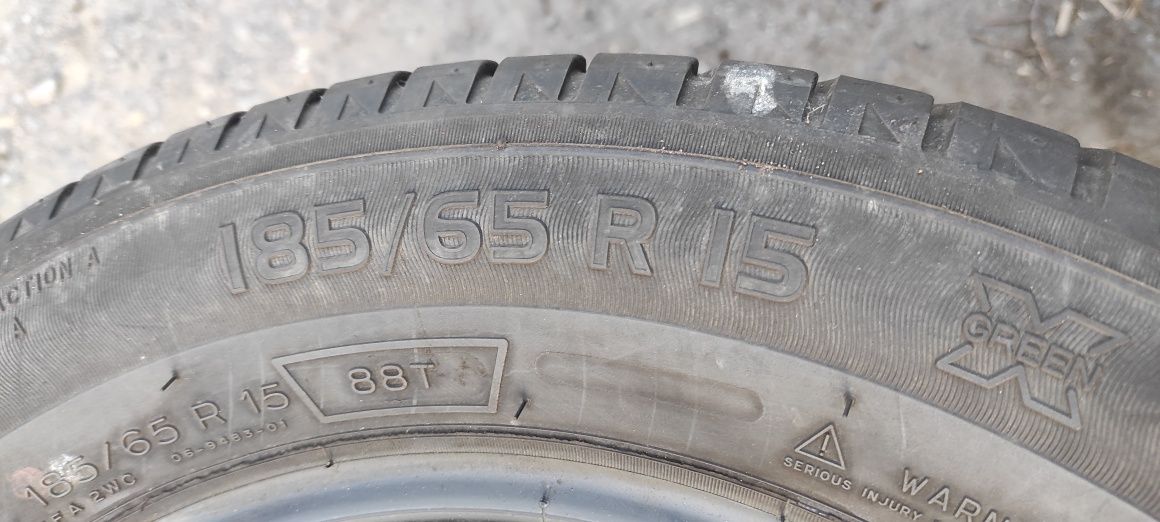 Opony letnie z 2013r 5mm 185/65/15 Michelin N