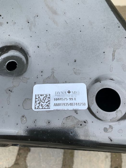 Підрамник задній Tesla 3 / Y