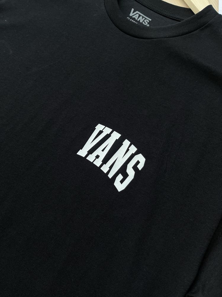 Оригінал Vans (S,M) Varsity Ss T-Shirt Футболка Нова Чоловіча Ванс