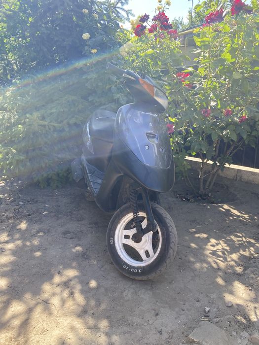 Продам мопед сузуки летс 2 олд (скутер)