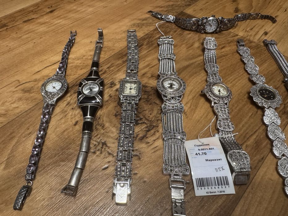 Часы серебрянные  женские  925 пробы на выбор