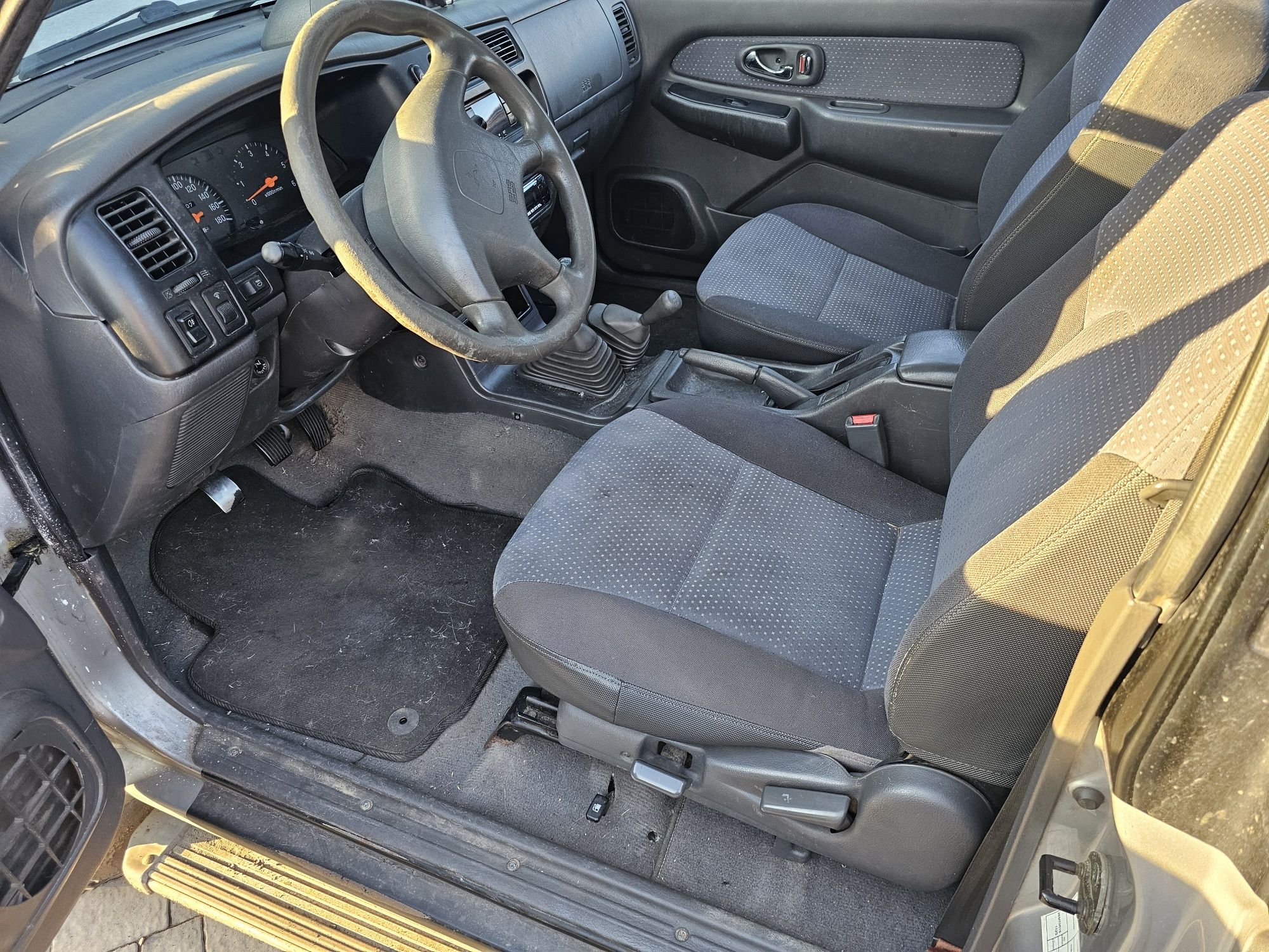 Mitsubishi L200 2.5TD