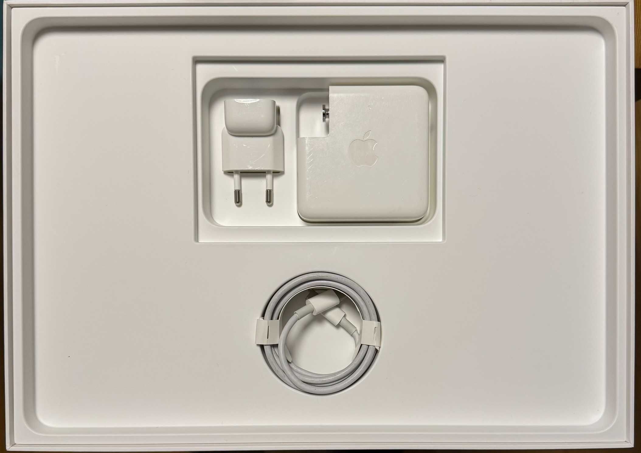 MacBook Pro 13" 2019 (8Gb RAM + 128Gb SSD)