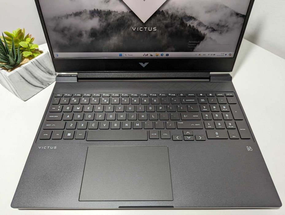 LAPTOP GAMINGOWY HP Victus 15 RTX 3050 i5-11400H 144hz