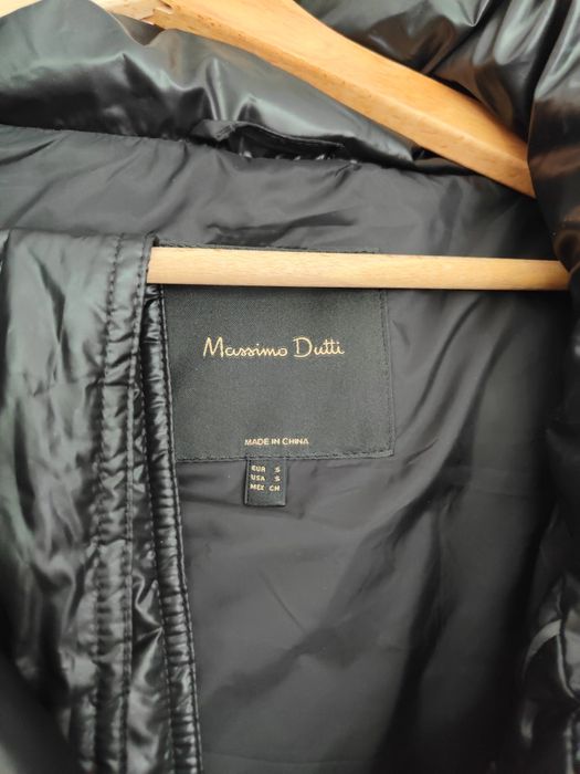 Czarna pikowana kamizelka z paskiem Massimo Dutti S