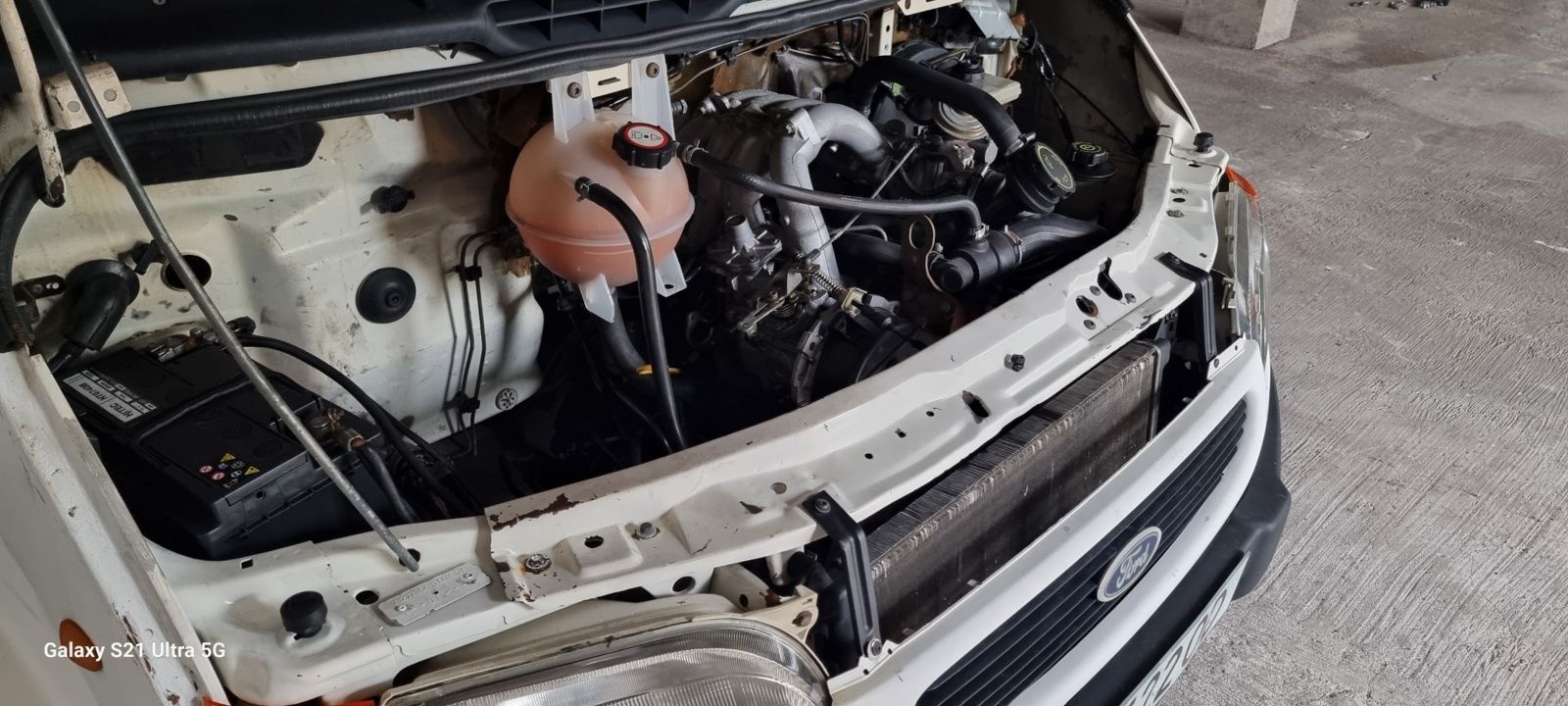 Ford transit caixa aberta 7 lugares