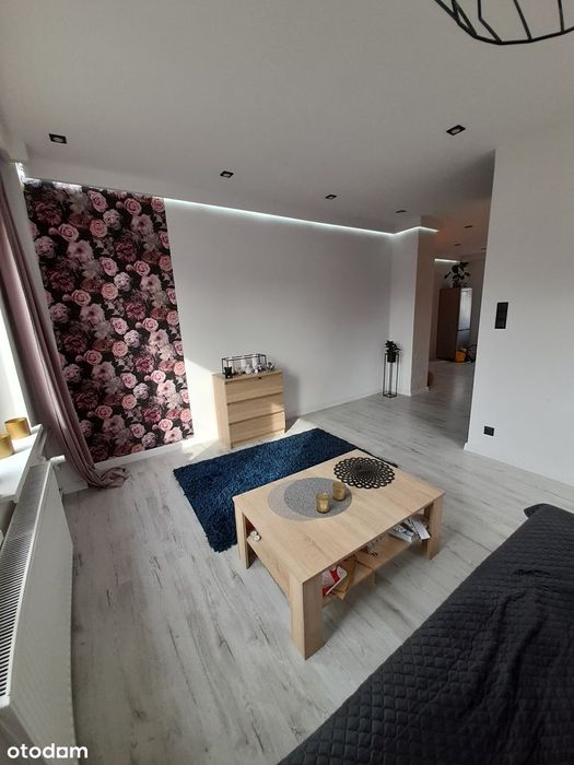 Na sprzedaż mieszkanie dwupokojowe z tarasem i ogródkiem..