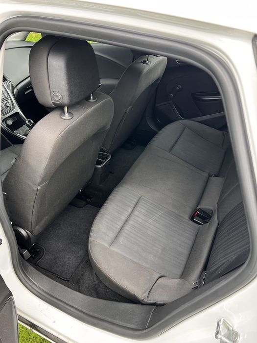 Opel Astra J 1.4 2010r Klima