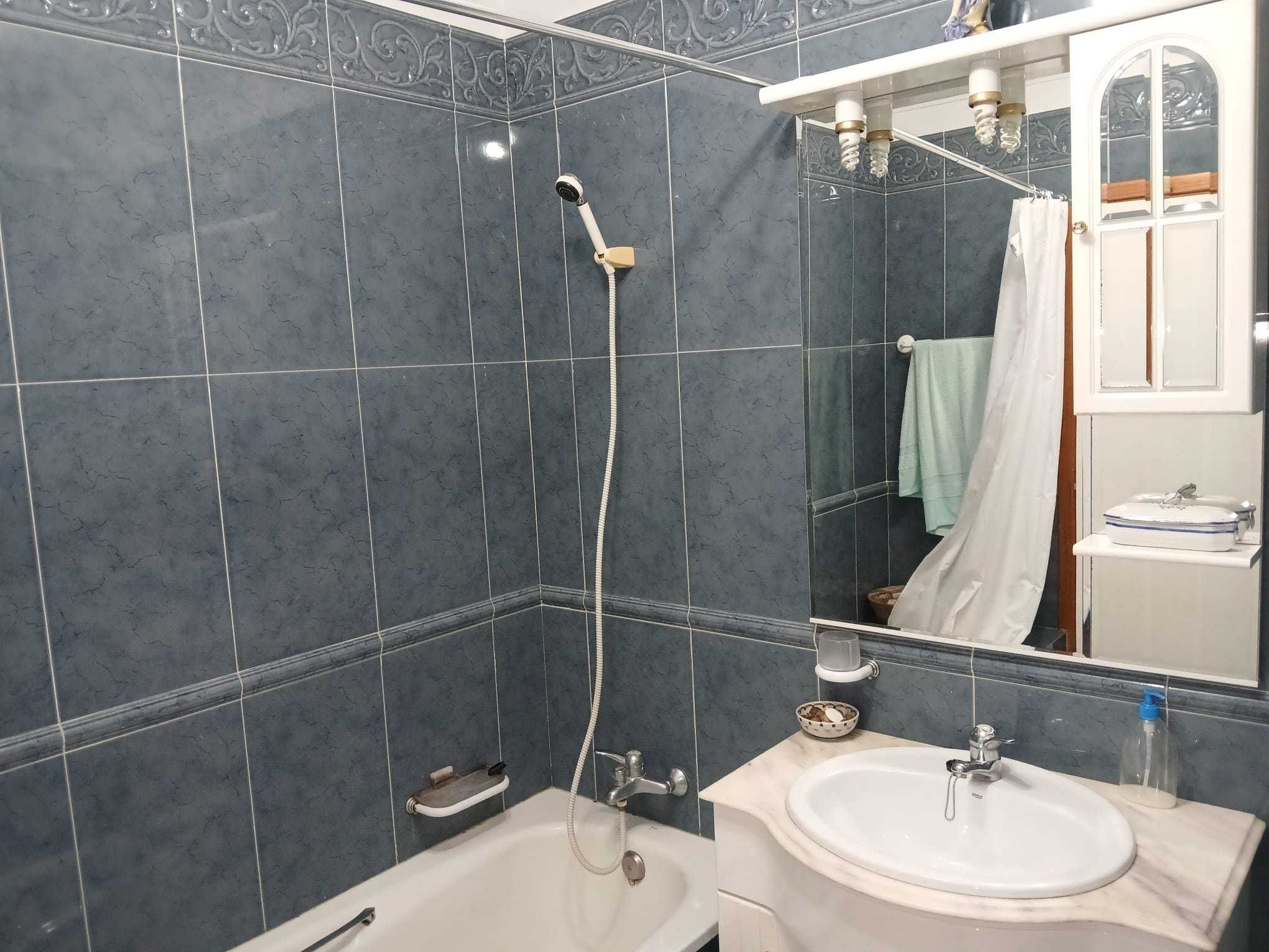 Suite 38m2 perto do Arrabida Shopping