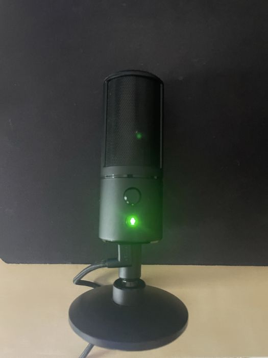 Microfone Razer Siren X