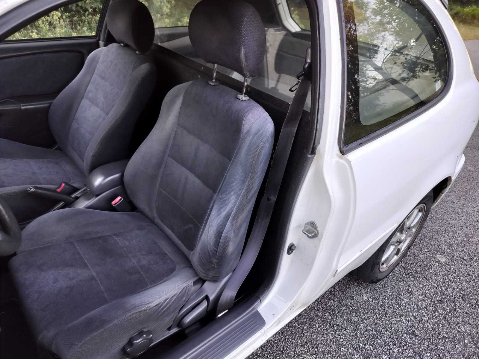 Toyota Corolla 1.9 D - Bom Estado Geral