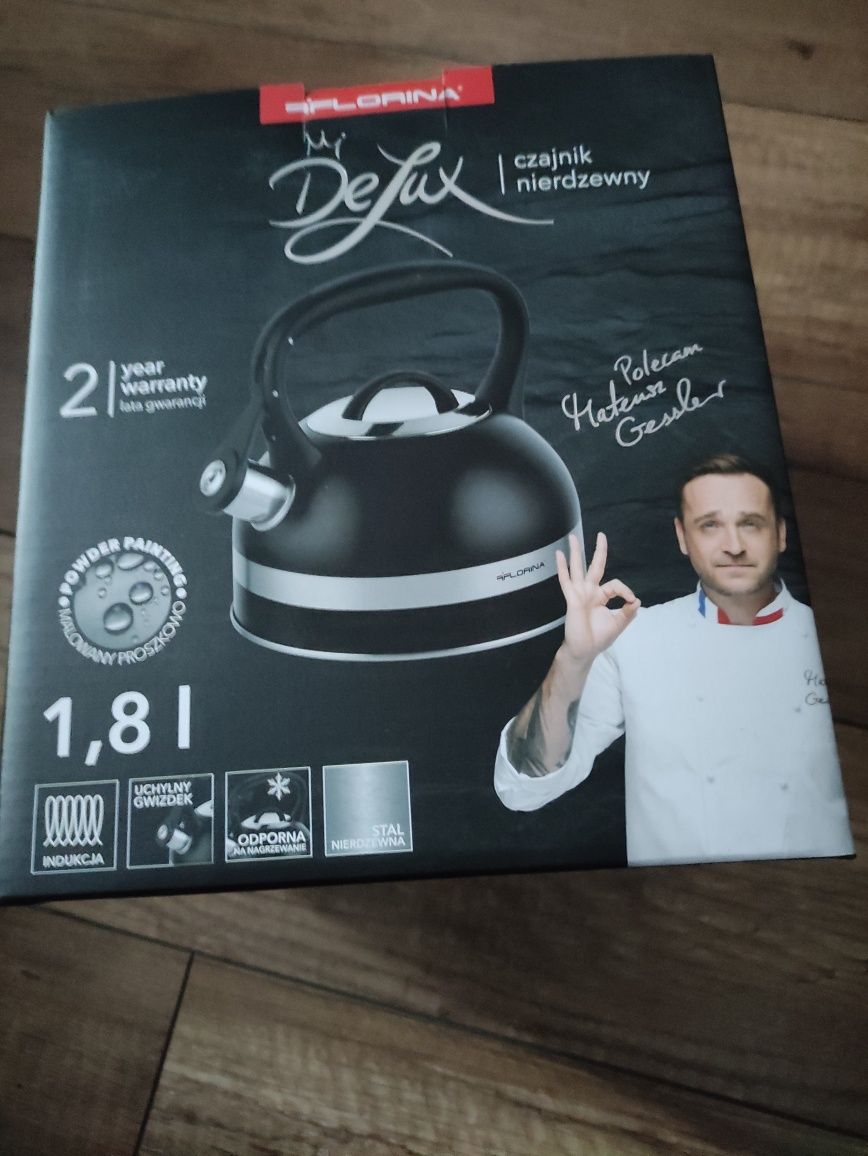 Czajnik de lux czarny 2.8 l