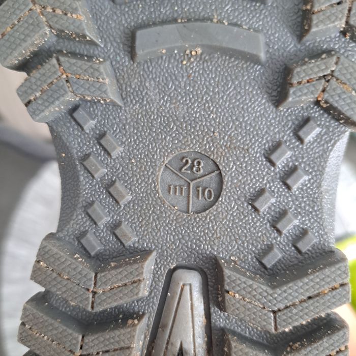 Buty zimowe dla chłopca kozaki rozmiar 28