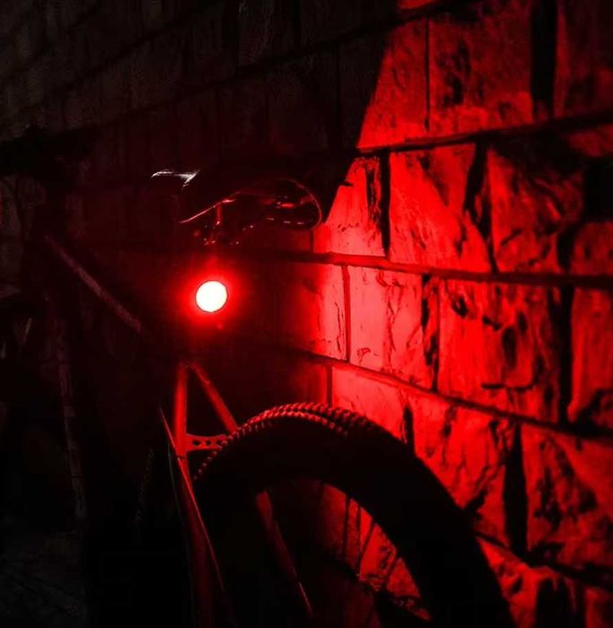 Conjunto de Luzes Dianteira e Traseira para Bicicleta