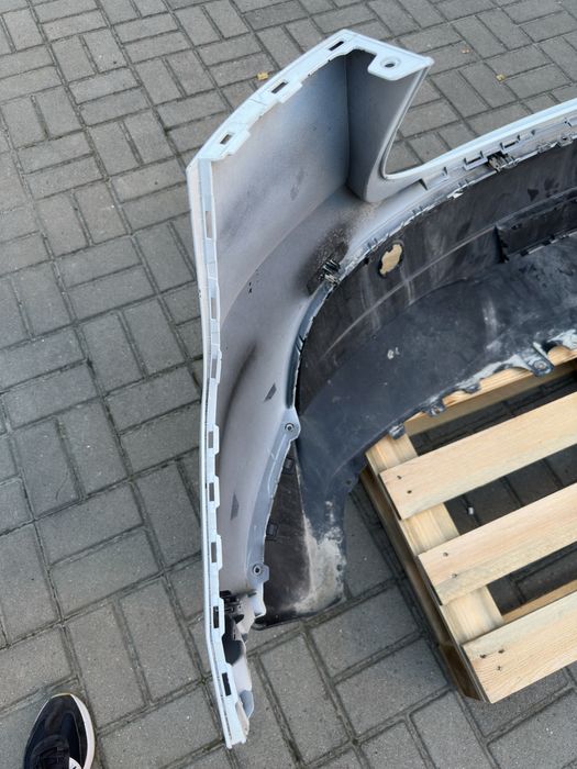 Бампер задній білий Tesla model Y (оригінал)