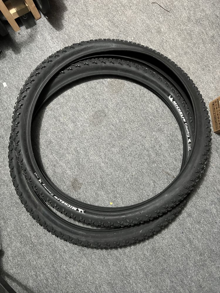 Pneus michelin roda 26 btt