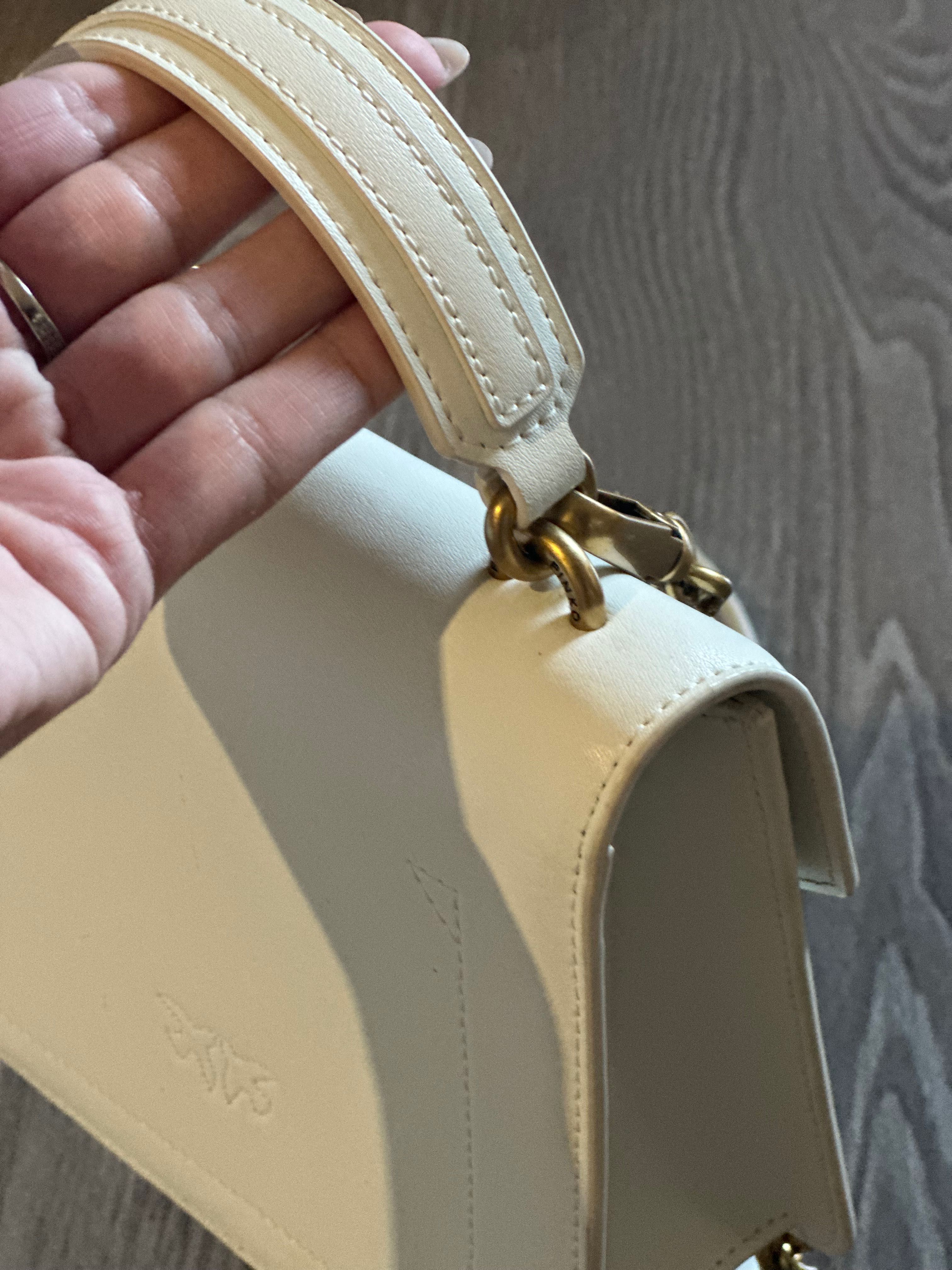 Сумка Pinko в молочному кольорі
