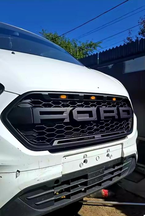 Grill Atrapa led przód front zderzaka Ford Transit Custom Sport
