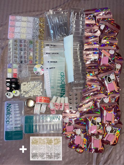 набір гель лаків / набір для створення накладних нігтів / тіпси стрази