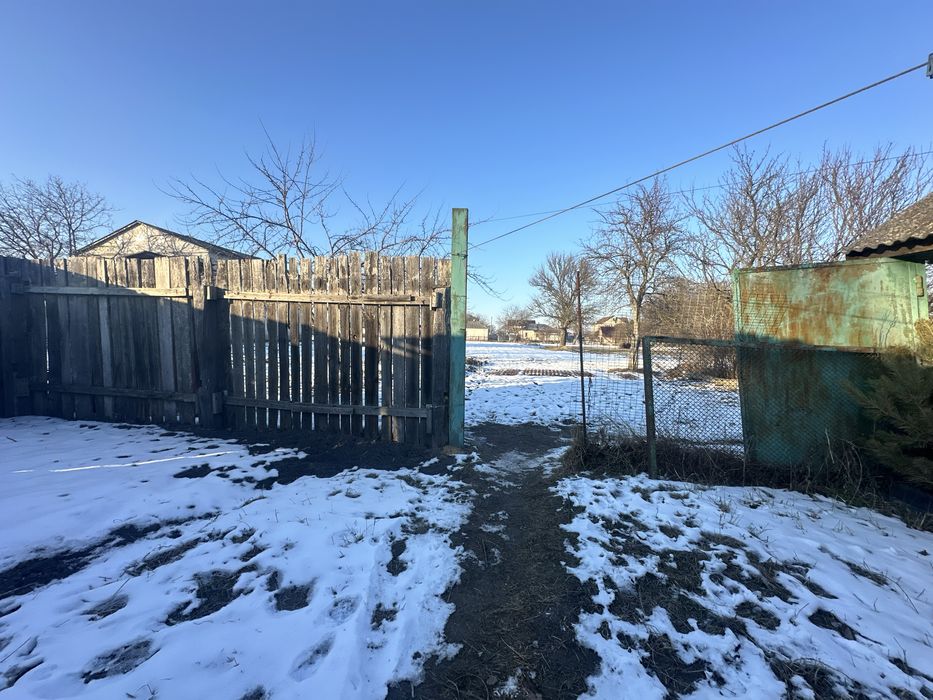 Без %%% Продаж будинку з землею в центрі с. Семиполки