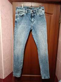 Продам мужские джинсы Mavi Jeans размер 32