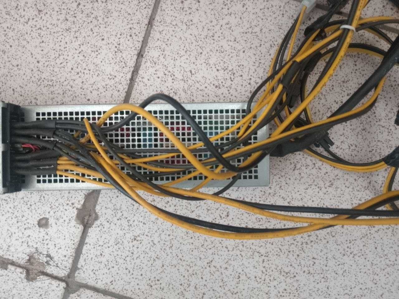 Блок питания серверный Hewlett-Packard 2450 Вт 12 (3 штуки)