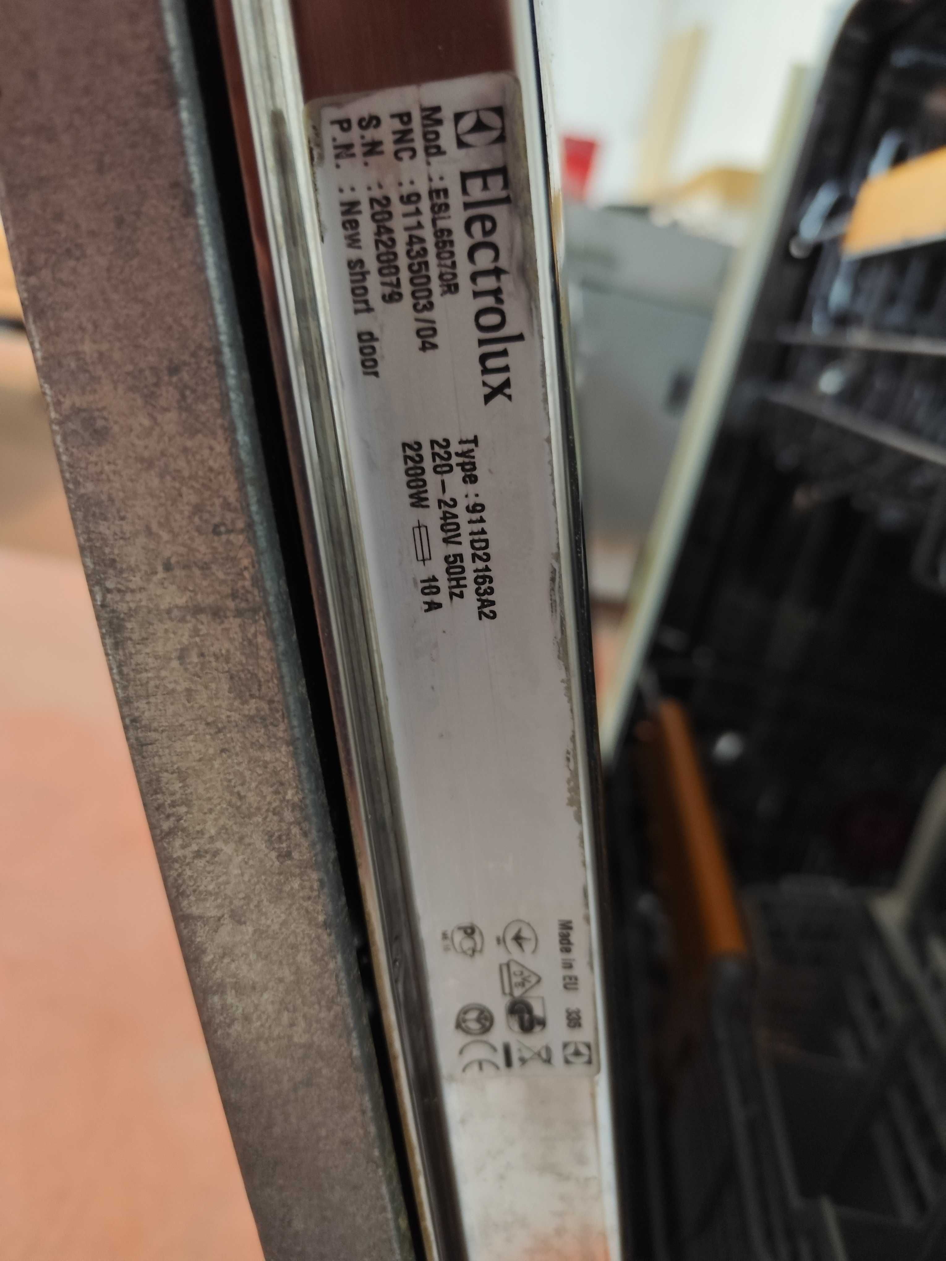 Zmywarka Electrolux ESL65070R, części