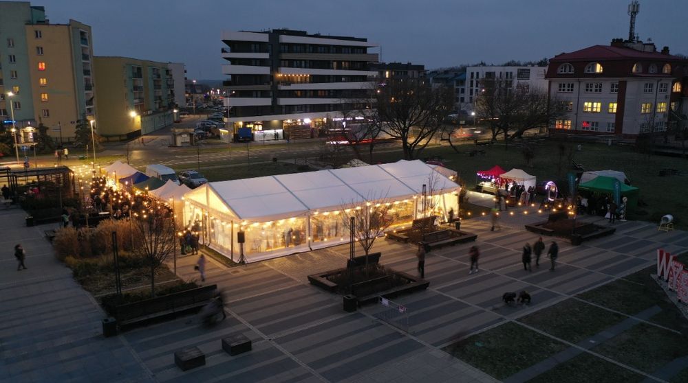 Wynajem hal namiotowych, stołów, krzeseł, zestawów biesiadnych