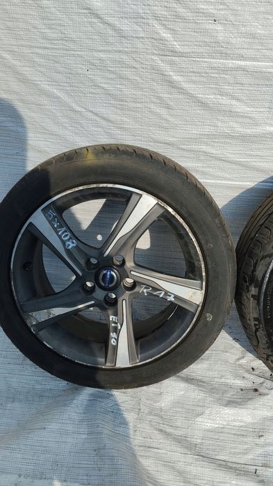 koła felgi aluminiowe volvo v40 ii cross country 8x17 5x108 et50