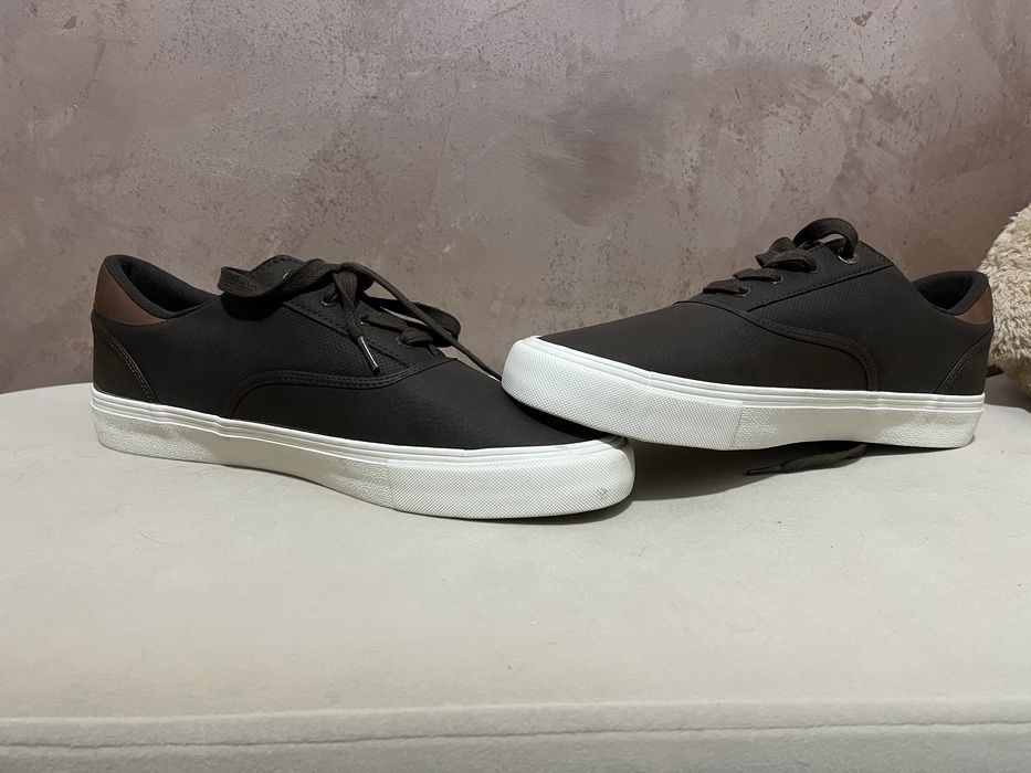 Кеди Levi’s Коричневі,Оригінальні 46.5 Розмір.Не Вживані