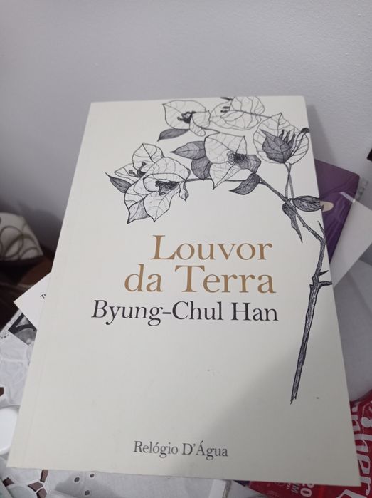 Livro Louvor da terra