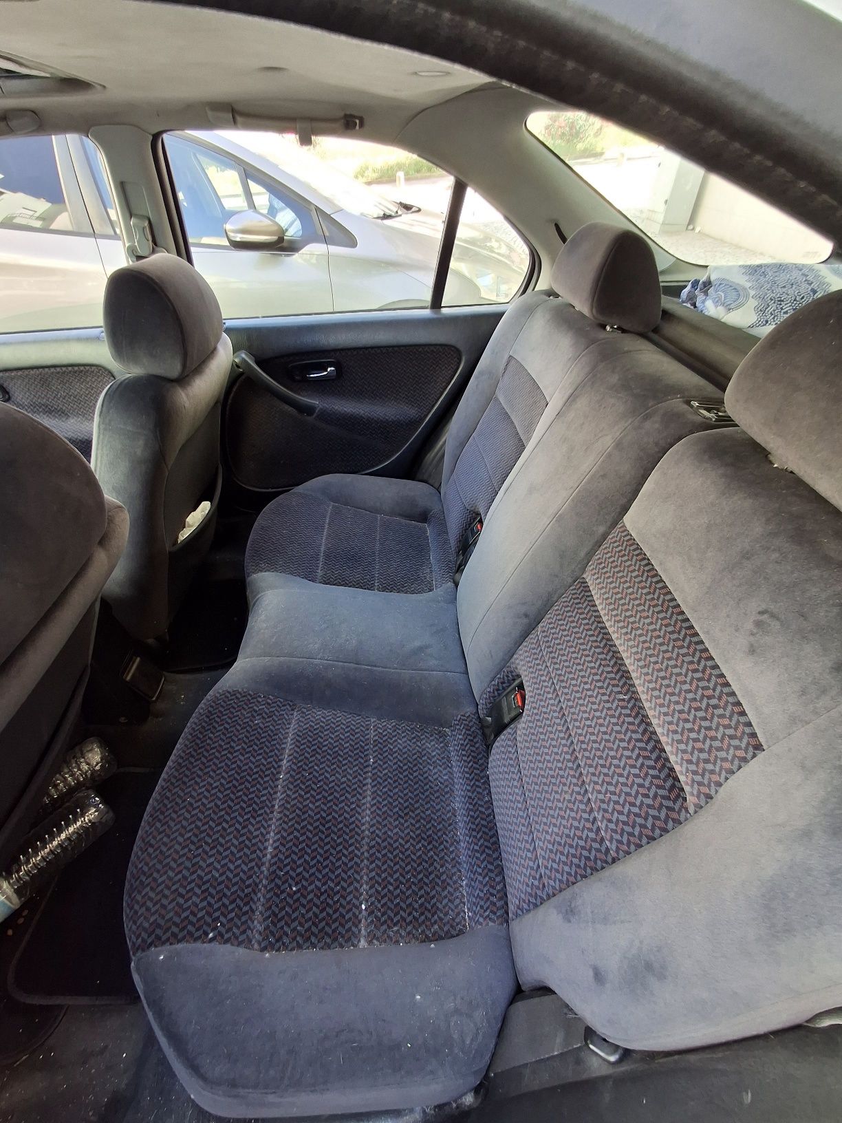 Honda civic aerodeck 1.5i LS