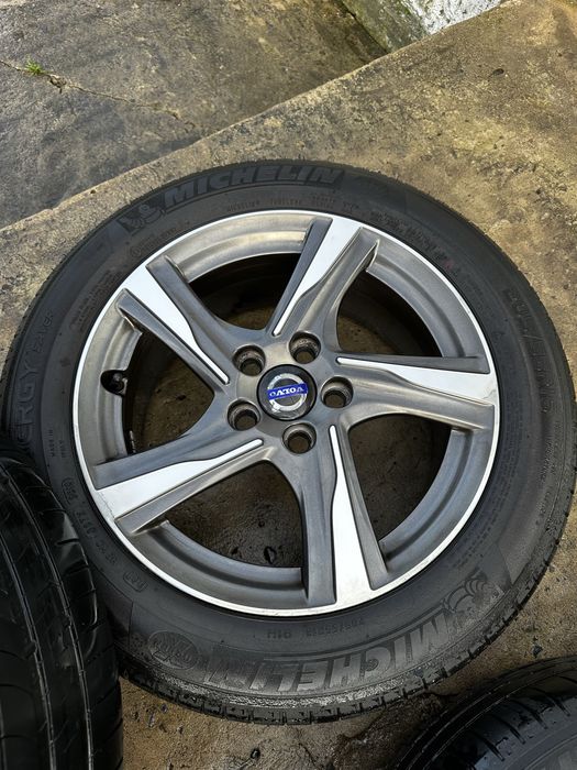Диски Volvo r16 5/108 v50 v60 v70 EX30 XC Ford Escape Galaxy SMax Kuga
